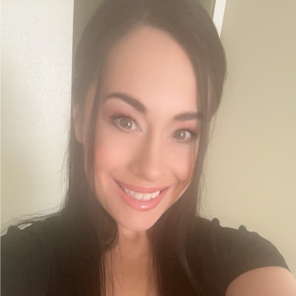 Meet your Posher, Erica